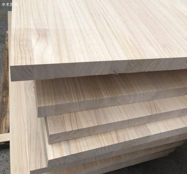 苏州宜饰木业加工生产各种规格的辐射松集成材