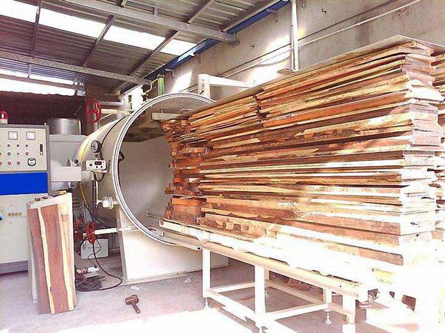 烘干是红木家具生产中至关重要的一步
