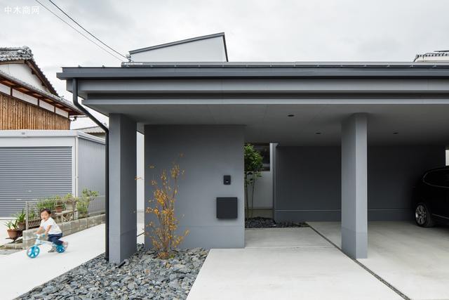 传统日式风格建筑指导下的房屋