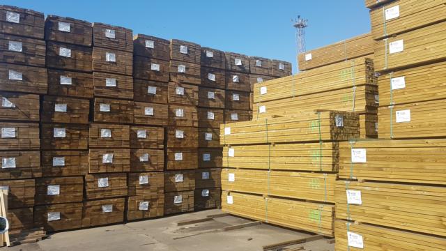 原产欧洲高品质松木板材现货大量供应