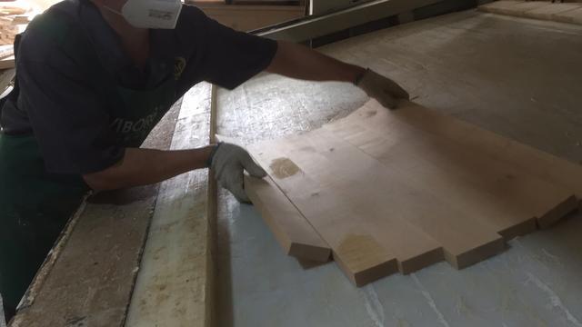 实木拼板方式和拼板胶质量
