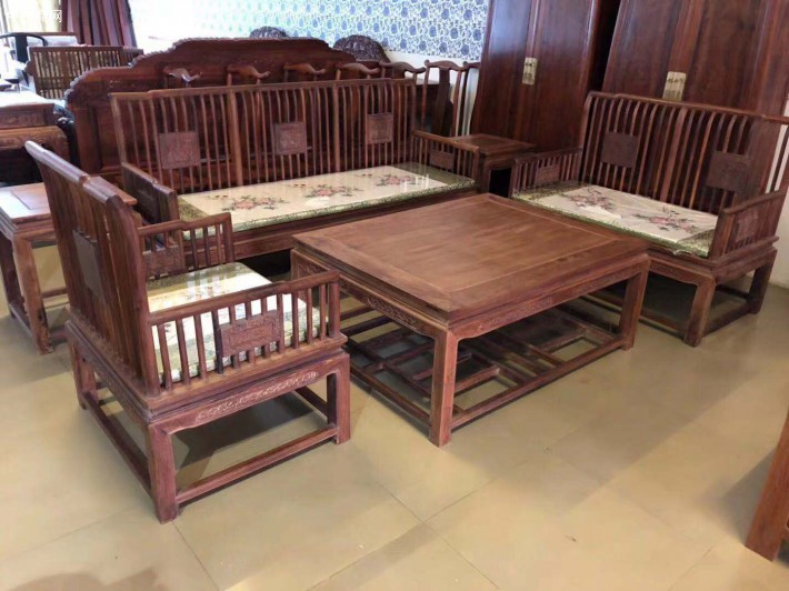 为什么有些人要选择实木家具？