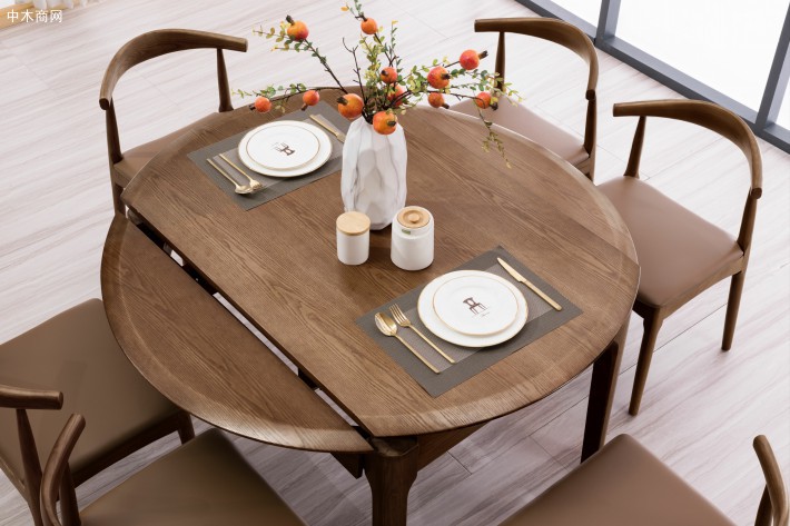 精品实木餐桌椅圆桌方桌直径1.35米品牌