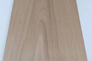 河南碳化杨木板材多少钱一个立方？图2