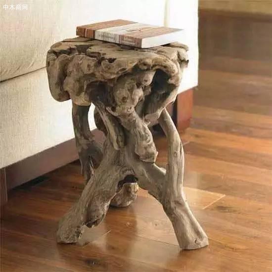 木头凳子