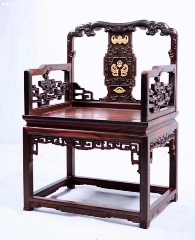 老挝大红酸枝独板扶手椅