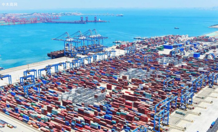 山东港口青岛港集团年吞吐量首次突破6亿吨大关