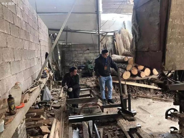 贵州省都匀市沙包堡开展木材加工企业安全生产大检查