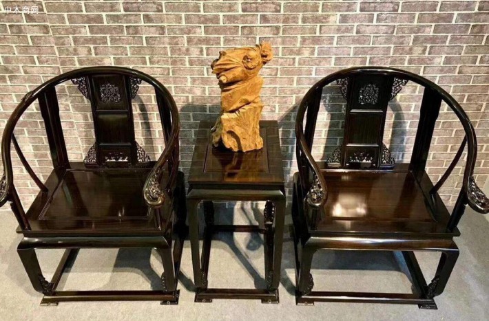 为什么那么多人喜欢黑色的家具颜色?