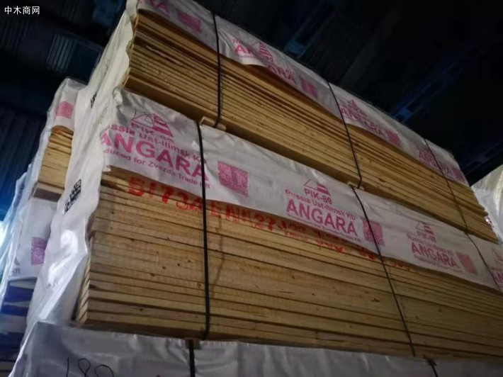内蒙古呼伦贝尔市满洲里满泰进出口贸易公司是一家专业经营俄罗斯白松木板材的品牌企业
