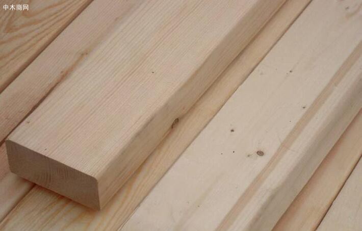 俄罗斯白松烘干板材是实木板材中相对便宜的