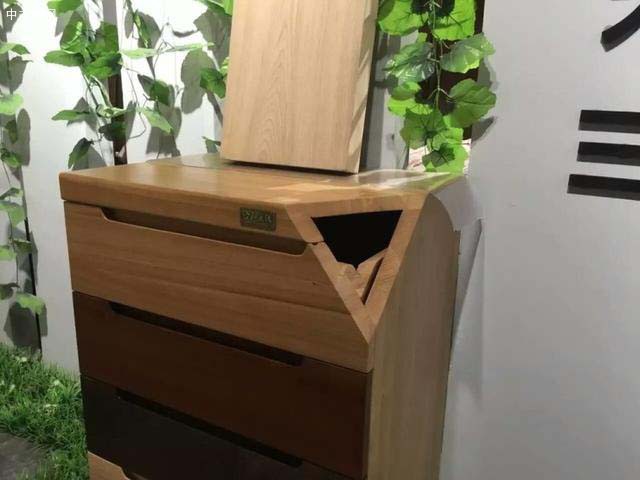 为什么说买实木家具，只看床头柜
