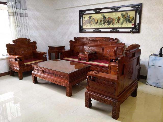 思想上面容易接受略显古板的古典红木家具