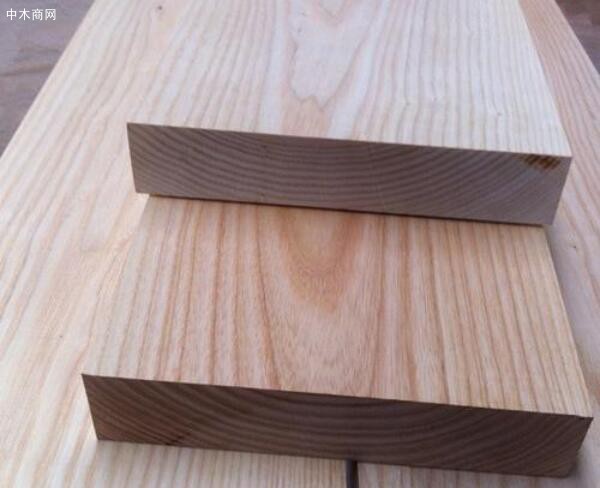 水曲柳木属于什么木材?水曲柳板材做家具有什么优缺点?