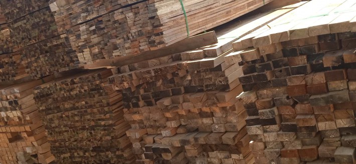 安乡各种木板材,家具料,沙发料,包装料生产厂家批发价格