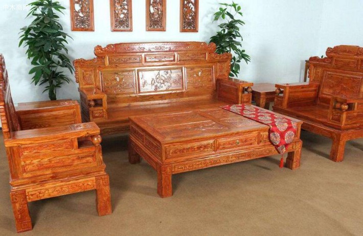 有没有适合的大众沙发?价位也不要太高,中木商网陈昌文是第一次买不会怎么看?