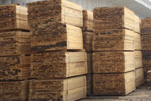 安徽建筑木方厂家直销加拿大铁杉辐射松花旗松工程板方