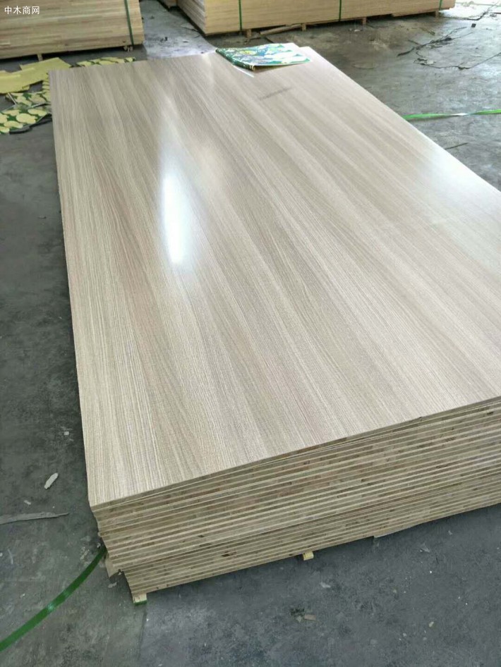 千禧鸿福木业维尼熊多层全桉生态板家具板生产工厂