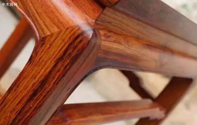 一木连做是古典家具采用的一种传统工艺
