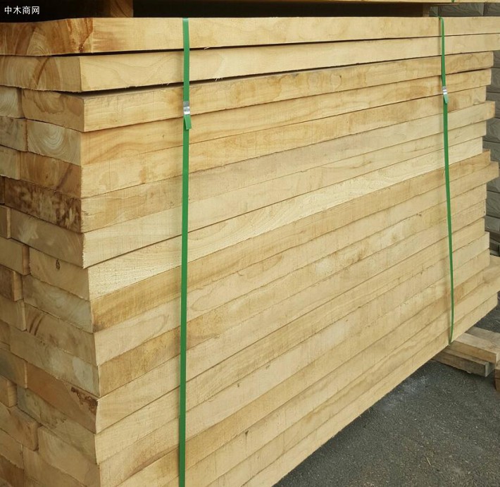 厂家供应进口橡胶木原木可加工木板厂家