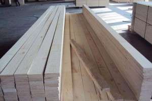 大量全杨木多种规格多种材质杨木条,LVL床木条,家具板