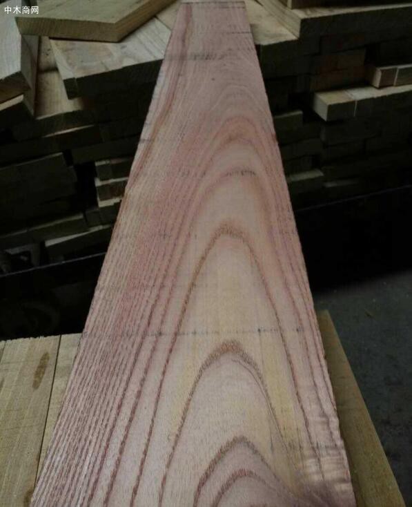 漯河红椿木生产厂家报价,香椿木板材批发各种规格均可定制加工厂家