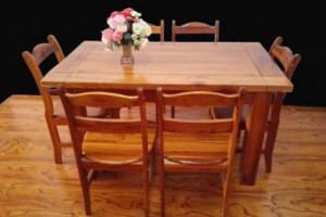 从零纯香椿木餐桌,红椿木餐桌实木家具