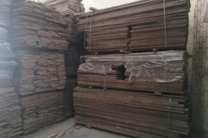 柬埔寨黑酸枝木烘干板材高清图片价格