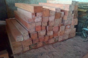 赞比亚花梨木板材,巴花精方家具材图1