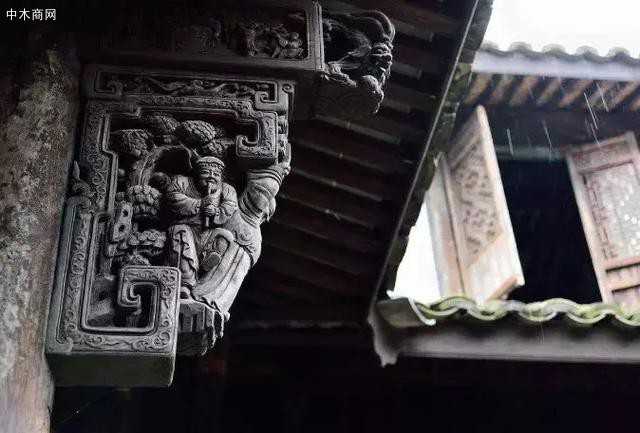 中国古建筑构件之美:雀替和牛腿的区别厂家