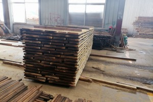 长期供应红黄榄仁烘干板材,定制实木木托盘料!