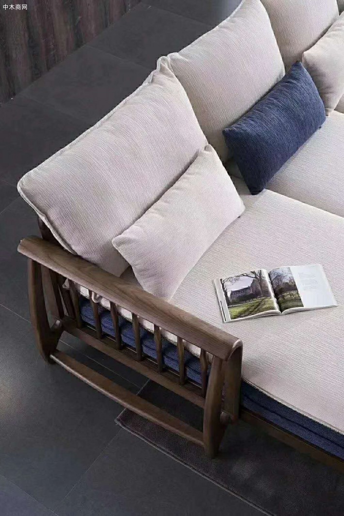 白蜡木沙发如何保养北欧白蜡木实木沙发价格多少钱一套
