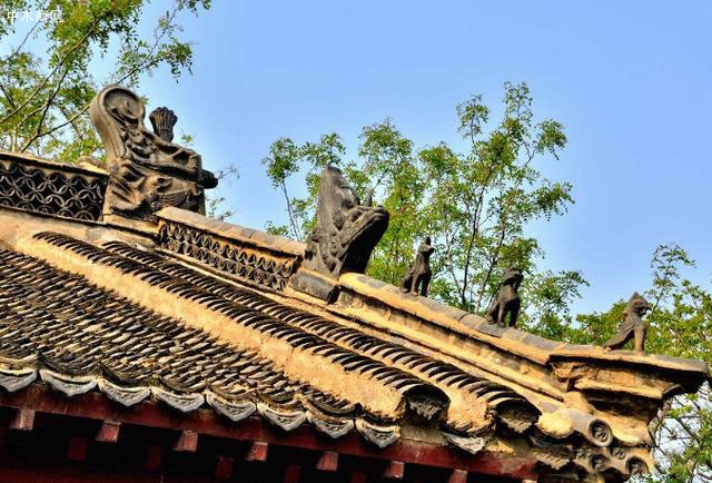中国古建筑屋脊的曲线那么美!是如何设计出来的品牌
