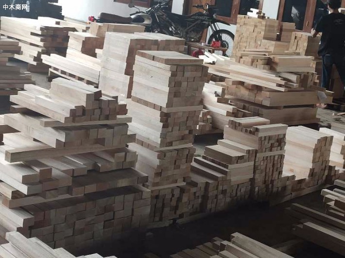 印尼轻木板材生产厂家今日最新报价
