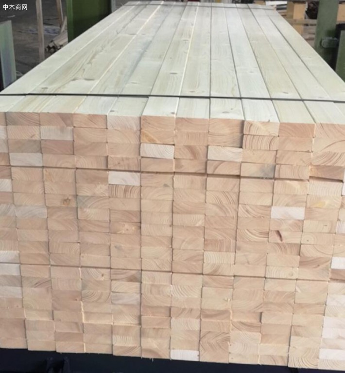 工地土建支模用建筑方木规格及影响建筑方木品质因素有哪些厂家