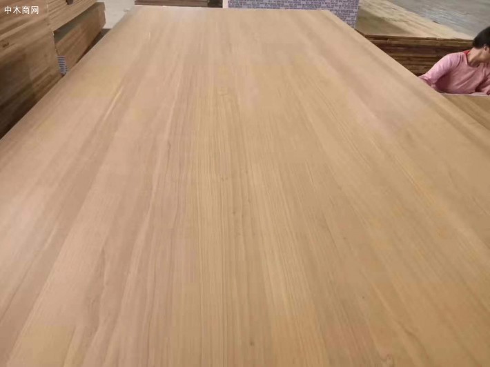 碳化白杨木直拼板的特点及用途有哪些产品
