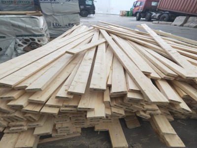 俄罗斯的云杉和松木锯材也有樟子松,桦木,白杨木板材原产地批发图4