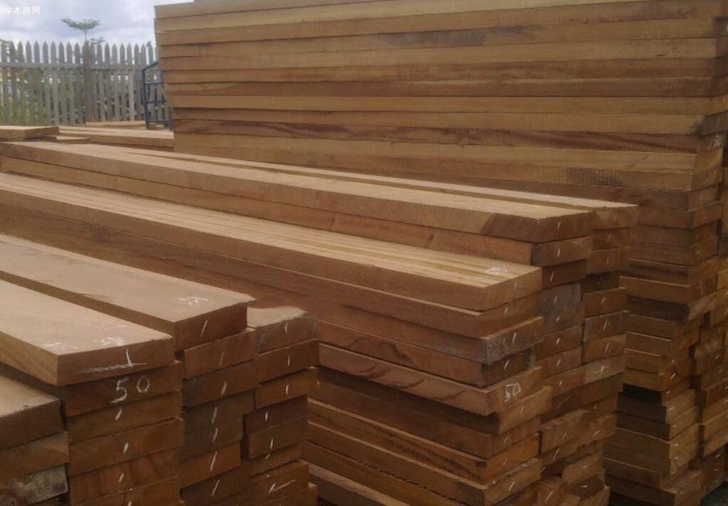 沙比利木板材市场平稳过渡