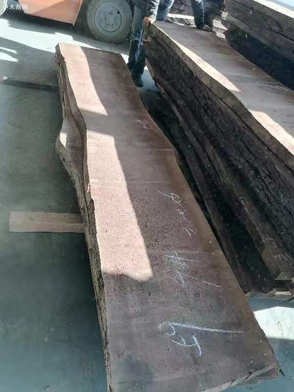 天津美国进口黑胡桃木板材今日最新报价厂家