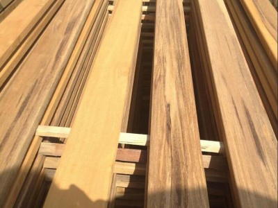 巴劳木防腐木板材硬度品质特点与巴劳木行情信息图1