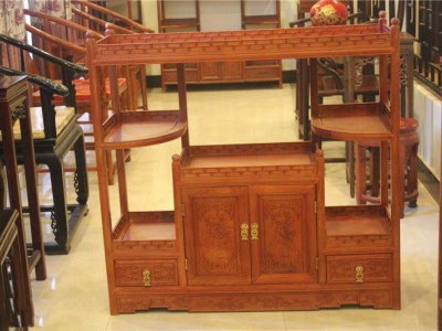 东阳木雕红木家具市场缅甸花梨木花边茶水柜价格图5