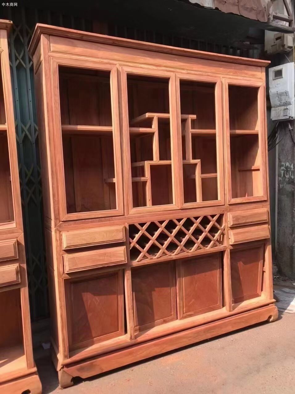 现代缅甸花梨木书柜多少钱品牌