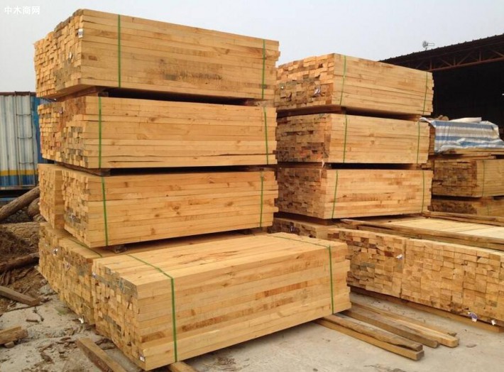 山东青岛平度一家木材厂12项安全隐患责令整改