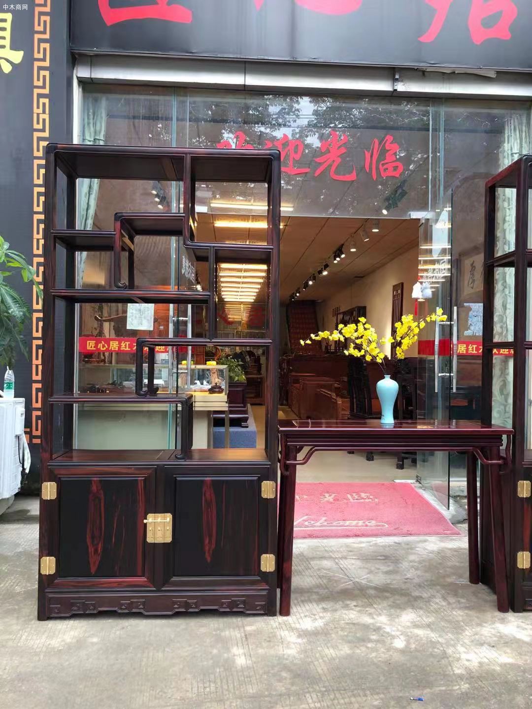 老挝大红酸枝的博古架红木家具怎么样品牌