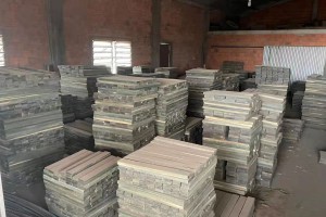 厄瓜多爾琥珀木雨木板材