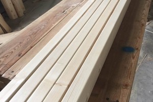 太仓展久木业主营:床板,床档,建筑工程木方