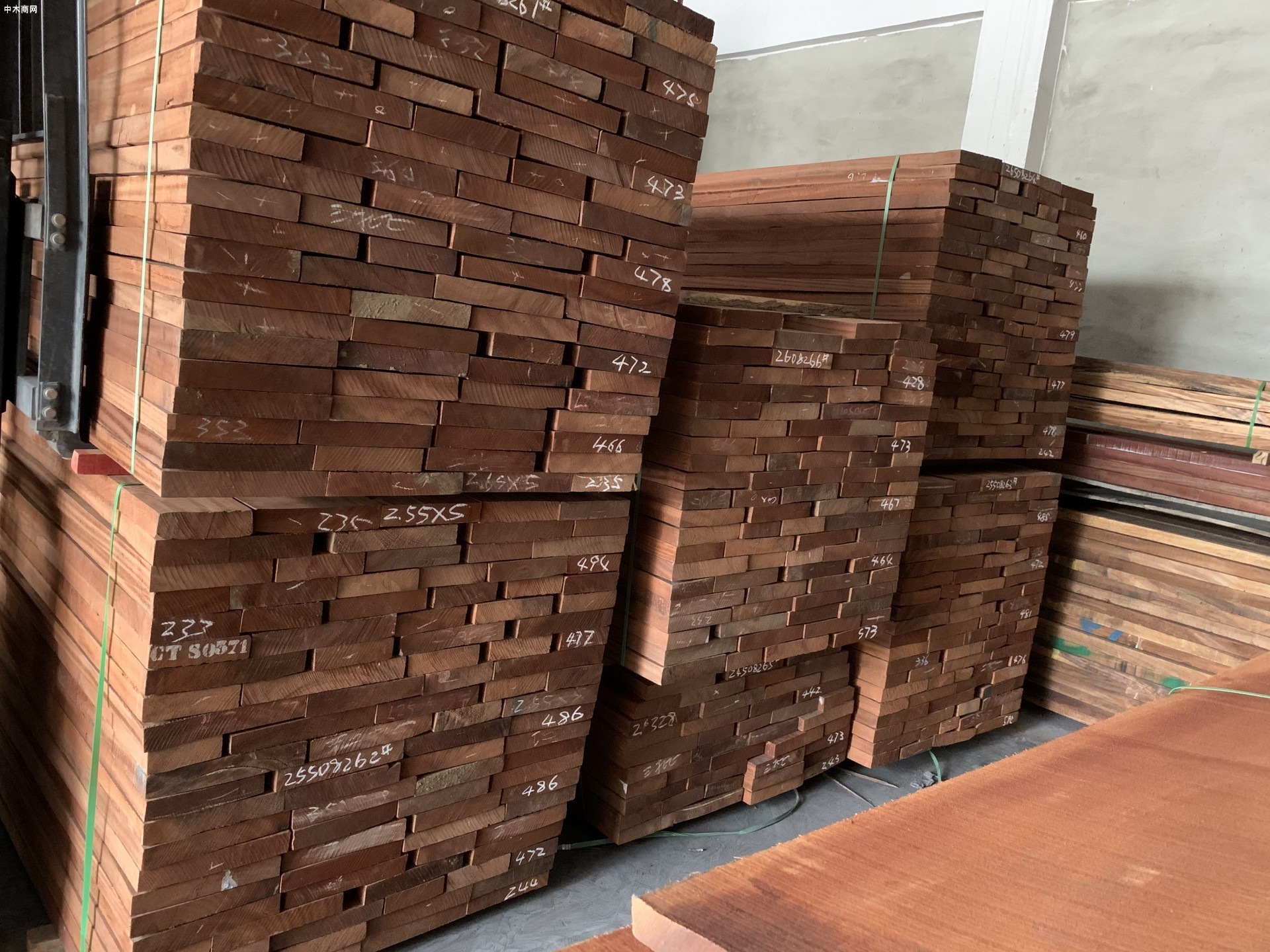 广东市场沙比利木板材价格行情
