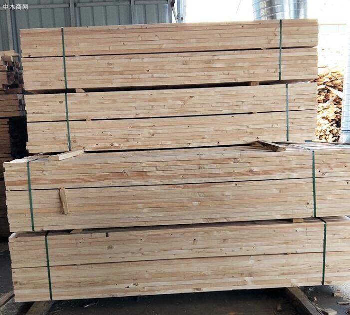 内蒙古开鲁县对木材加工厂进行检查