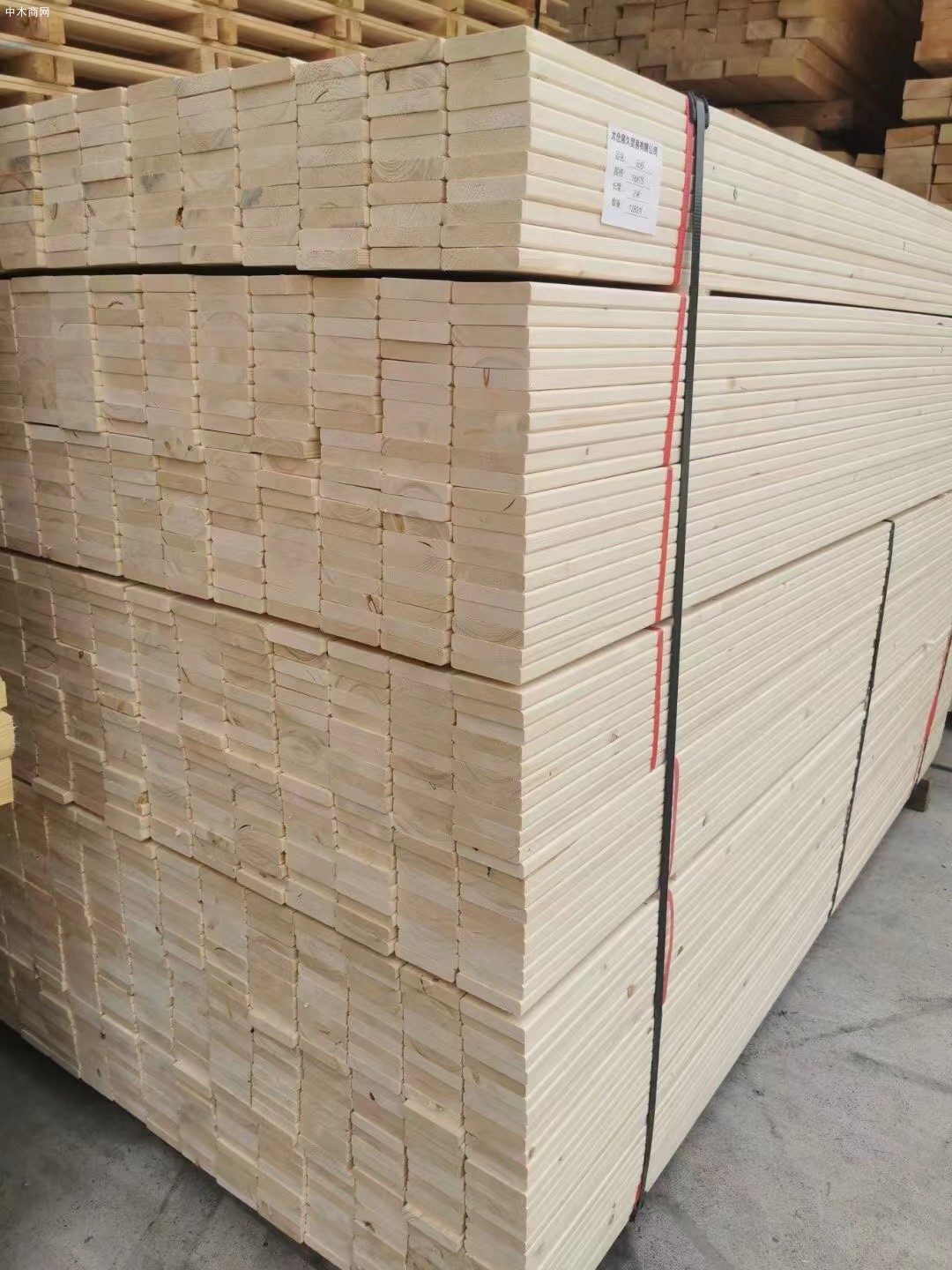 宜昌木托盘包装箱料主要使用的是什么木材厂家