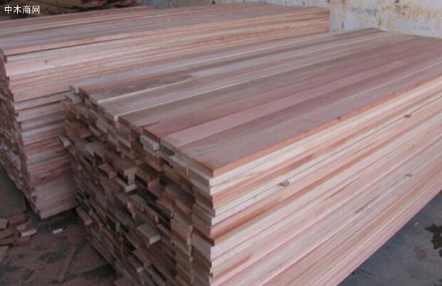 东南亚山樟木木板材价格行情